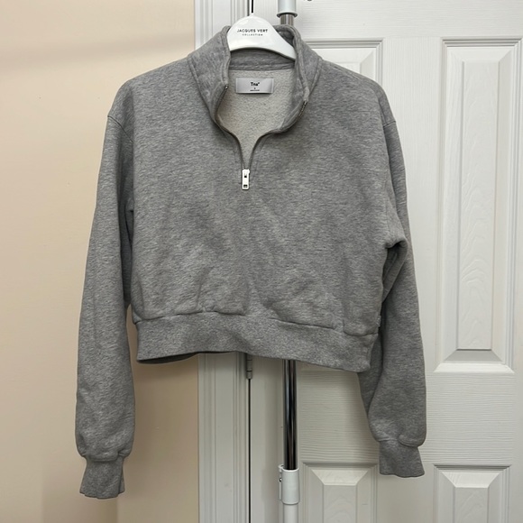 Aritzia TNA Grey Half Zip - Picture 2 of 10